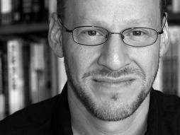 Phil Plait: Jak ochránit Zemi před asteroidy